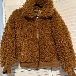 Wild fable fur zip up coat - great condition!
